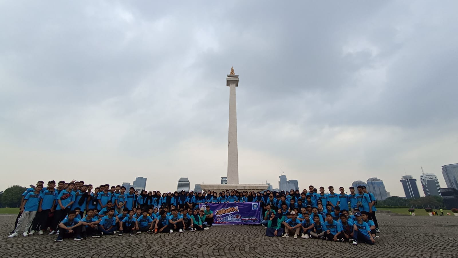 Wisata Edukasi, Siswa SMP Texmaco Semarang Kunjungi Ibu Kota Jakarta